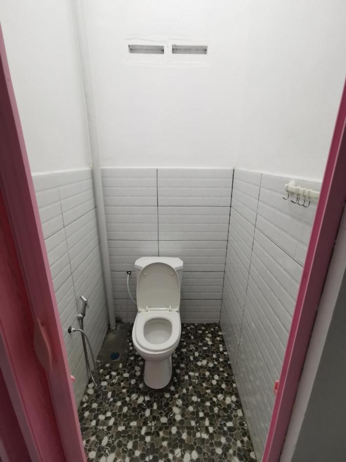 Nj_Homestay@Kkia/Petagas Kk كوتا كينابالو المظهر الخارجي الصورة