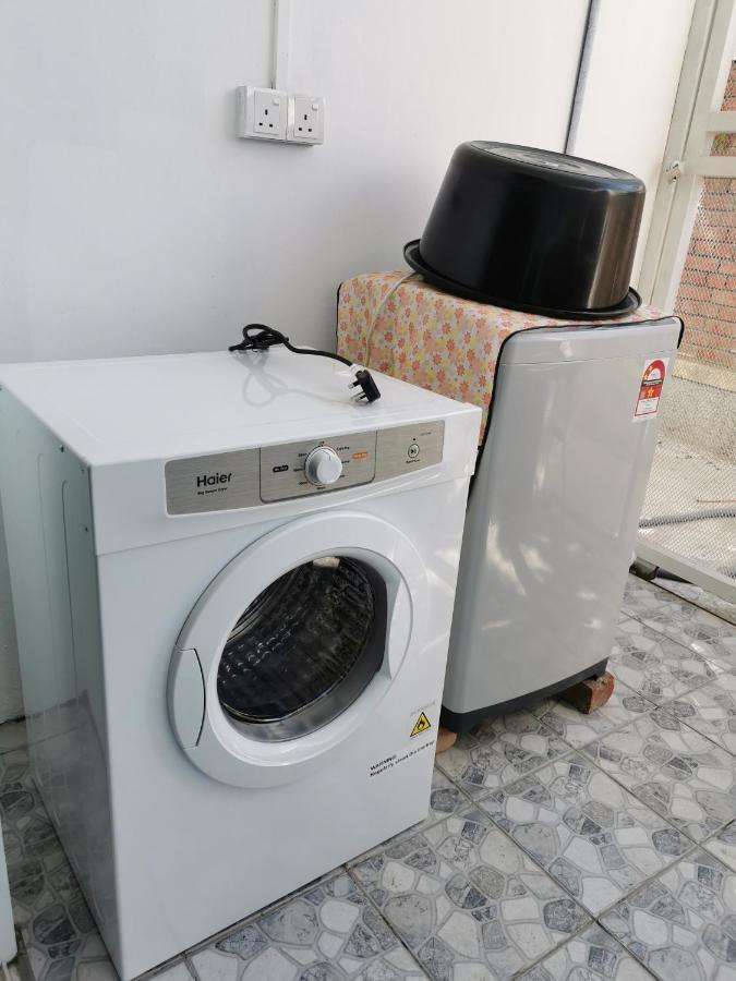 Nj_Homestay@Kkia/Petagas Kk كوتا كينابالو المظهر الخارجي الصورة